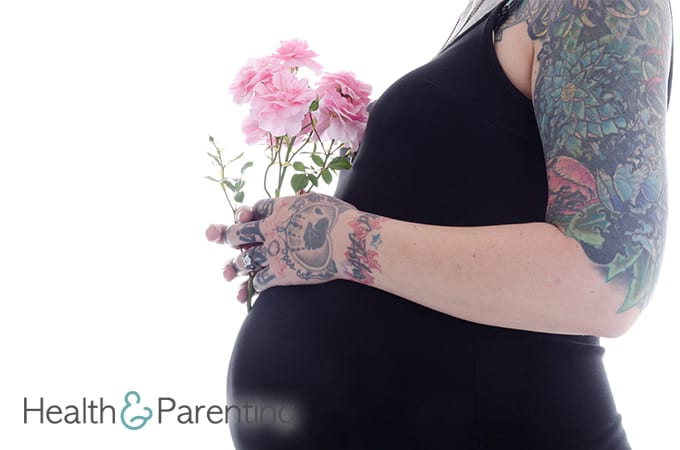 Tattoos und Piercings in der Schwangerschaft